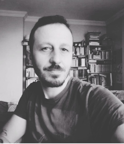 ÜZEYİR KARAHASANOĞLU / KIRLANGIÇ MEVSİMİ